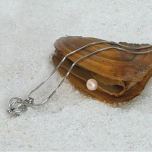 Load image into Gallery viewer, Natural Oyster Pearl Necklace